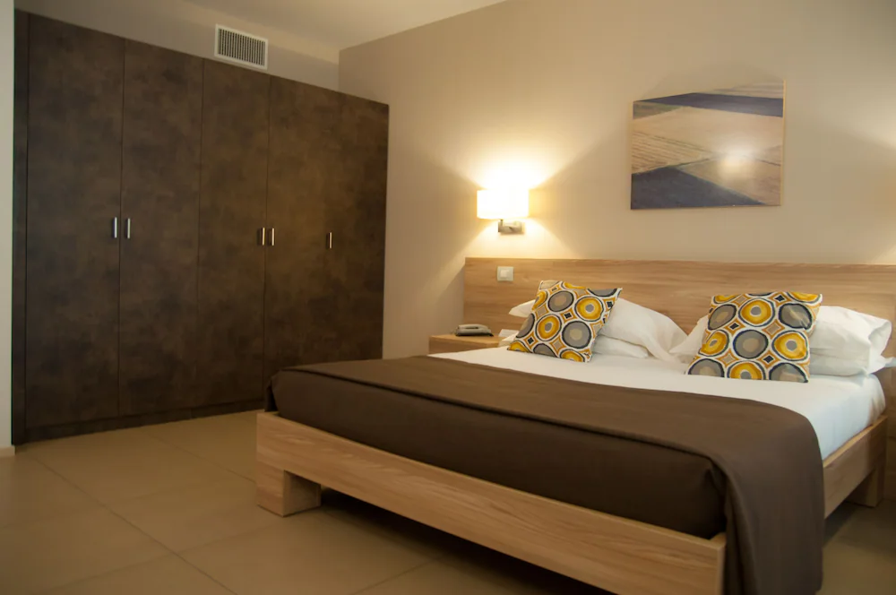 Hotel Dimorae Rooms And Suites - Apartments — 6