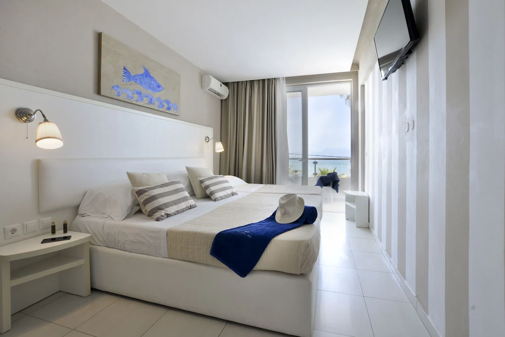 Sidari Beach Hotel — 5