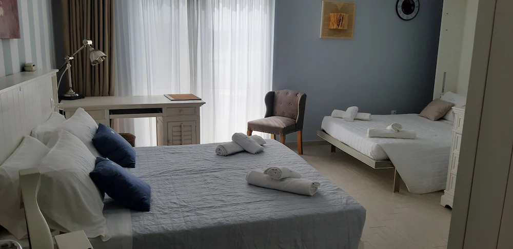 Sidari Beach Hotel — 2