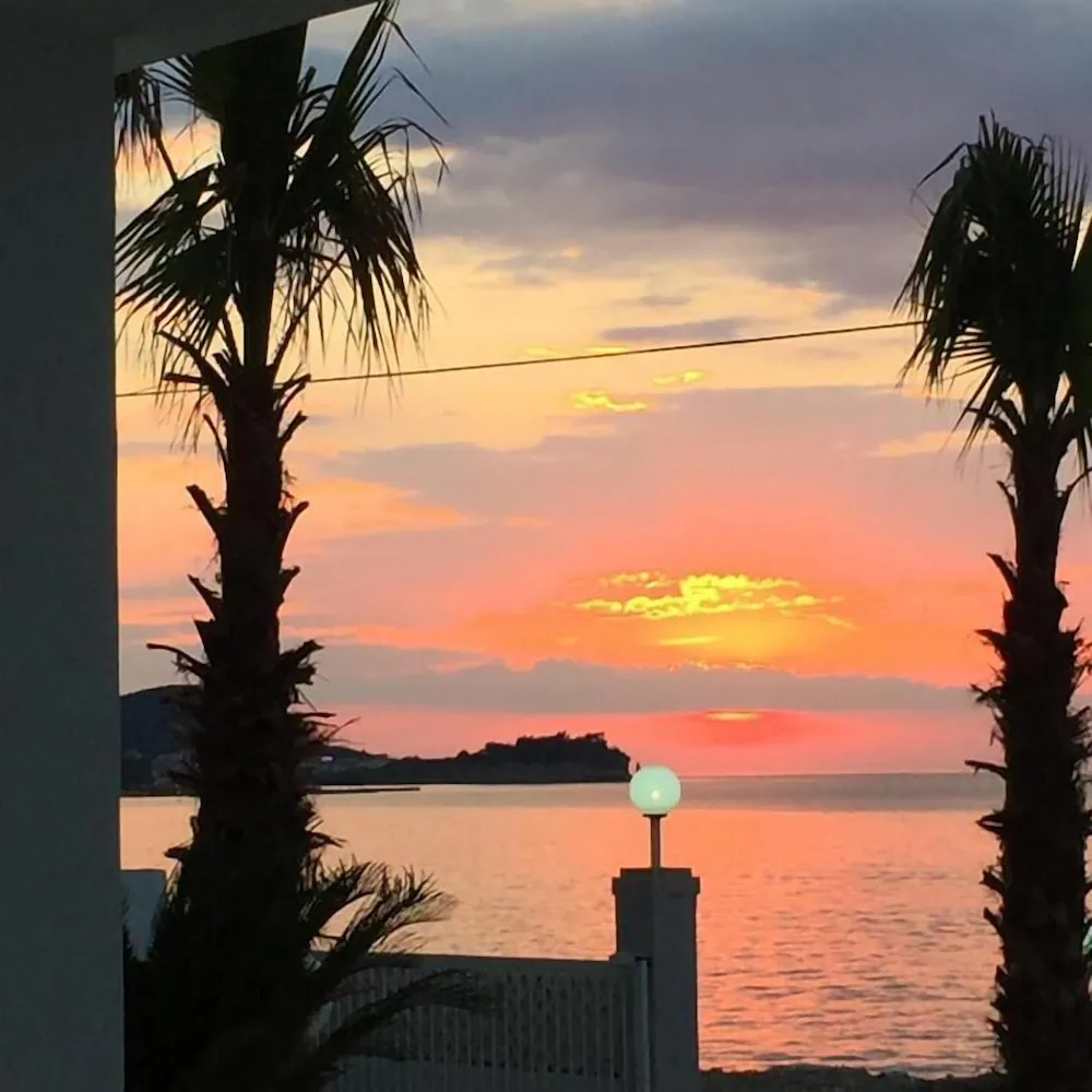 Sidari Beach Hotel — 4