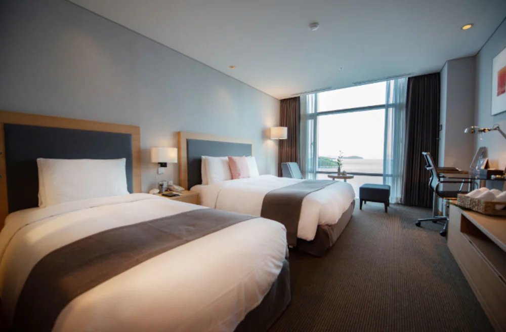 Hidden Bay Hotel — 8