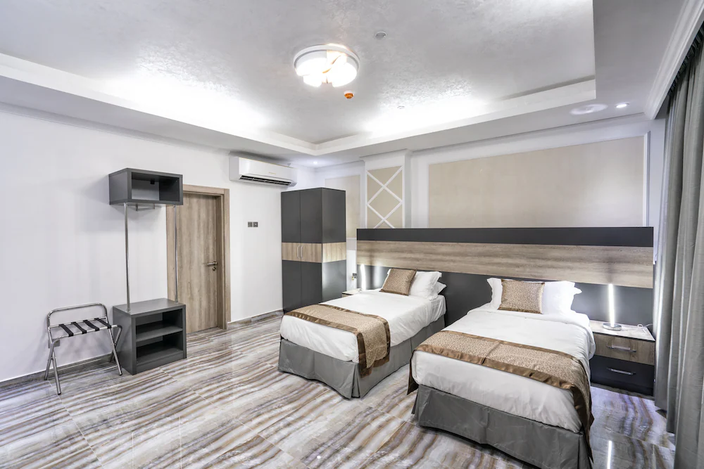 Al Amerat Hotel — 6