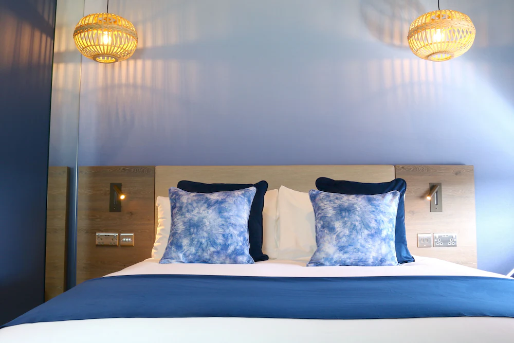 Hex Wildlife Hotel