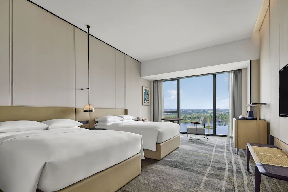 Sheraton Chengdu Pidu — 3