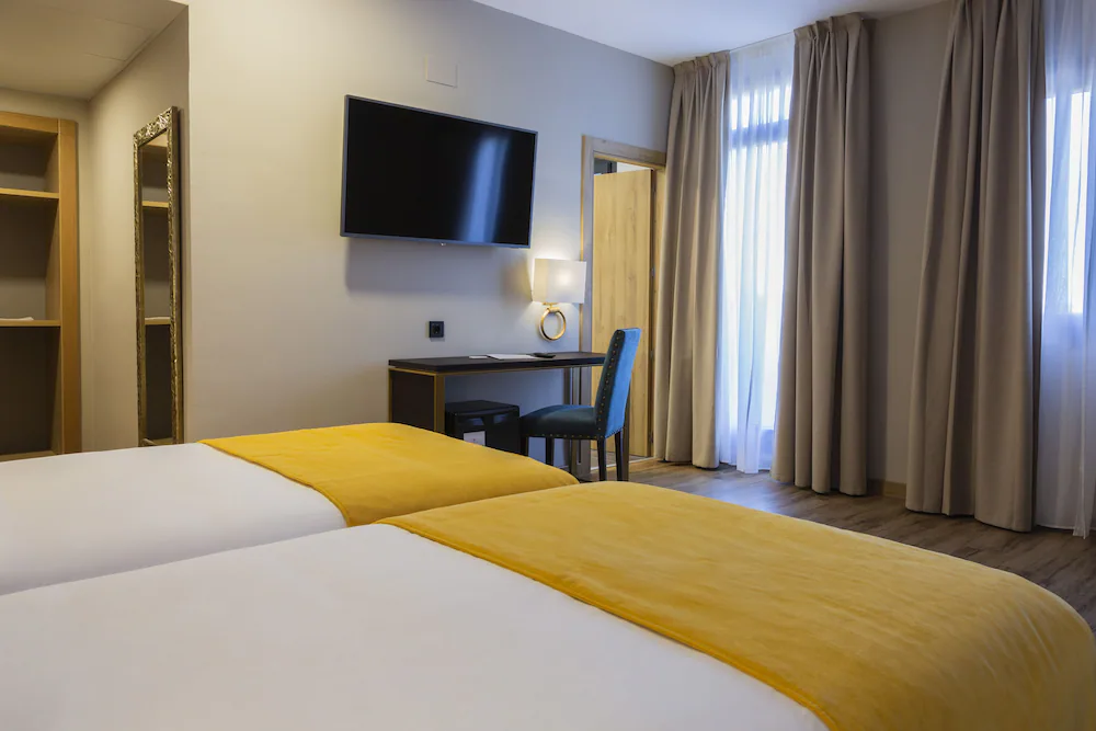 Hotel Zentral Mayoral — 2