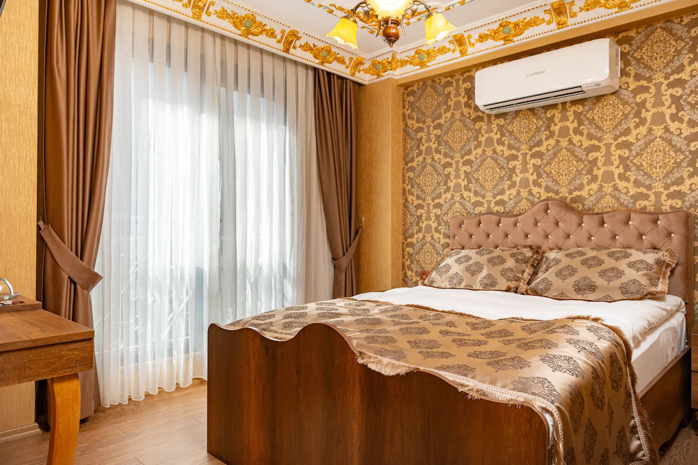 The Ottoman Boutique — 5