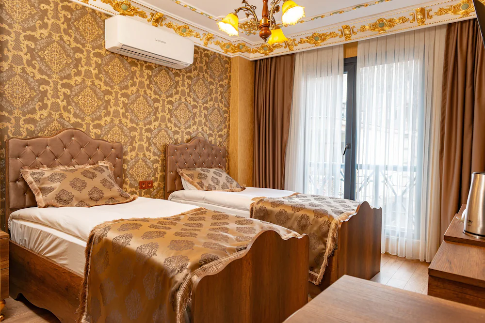 The Ottoman Boutique — 3