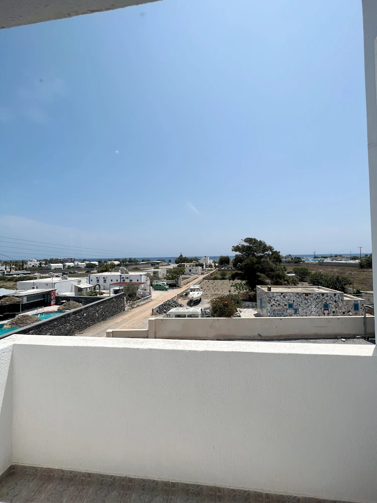 White Lily Hotel (Adults Only) — 2