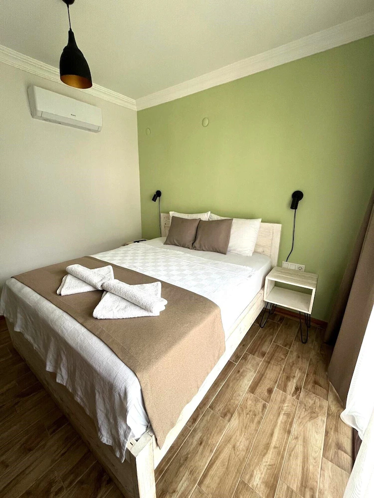 Nest Gunay Otel — 4