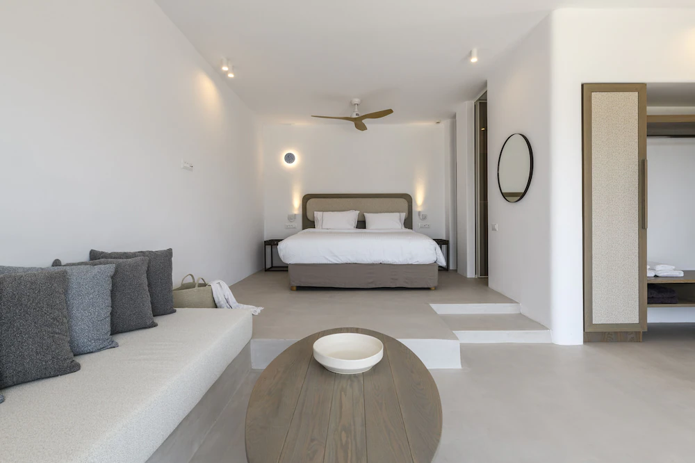 Muro Suites — 3
