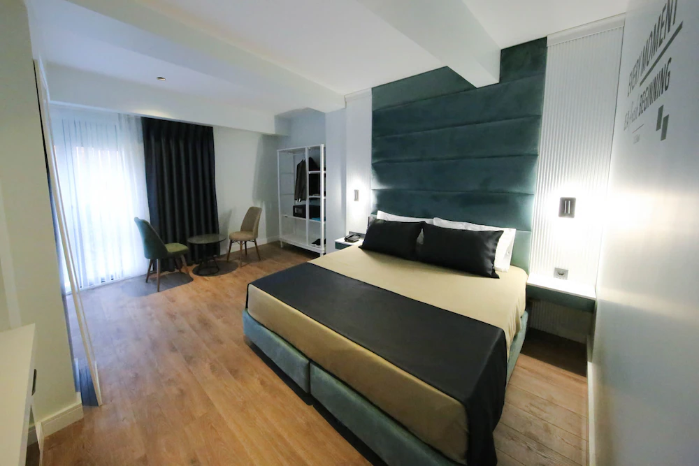 Axu Airport Hotel — 2