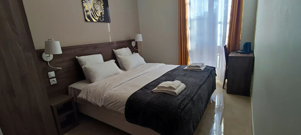 Square Hôtel — 2