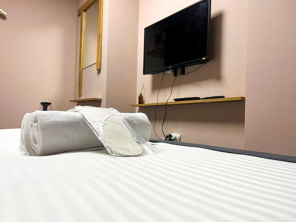 Life Artemis Otel — 2