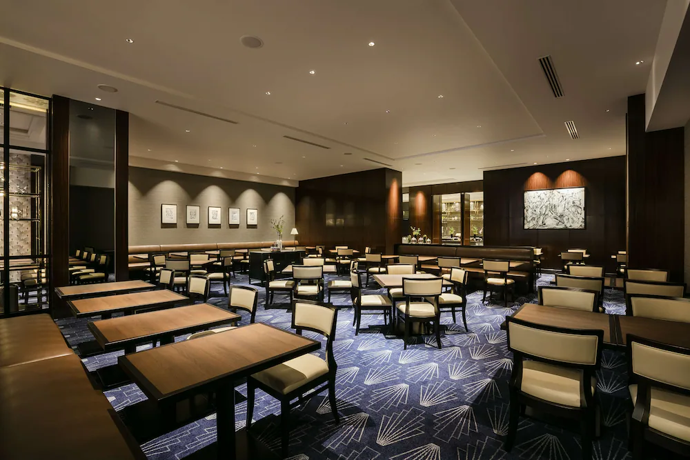 Hilton Yokohama — 5