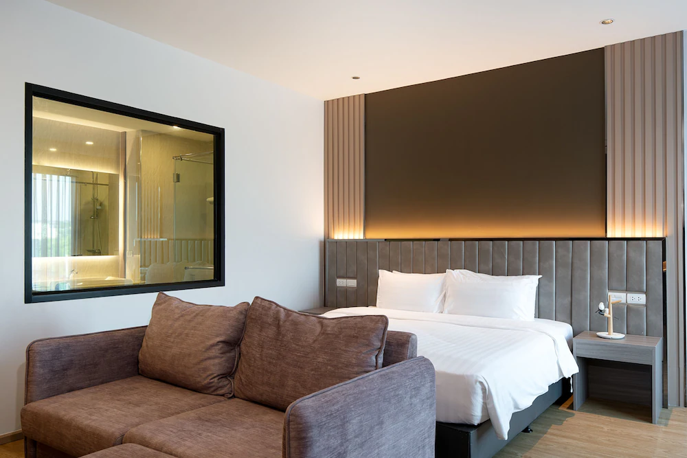 Crystal Srivaree Suvarnabhumi Hotel — 4