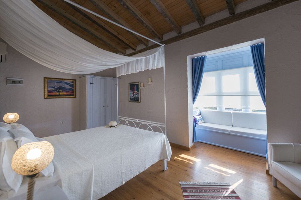Moy Otel — 4