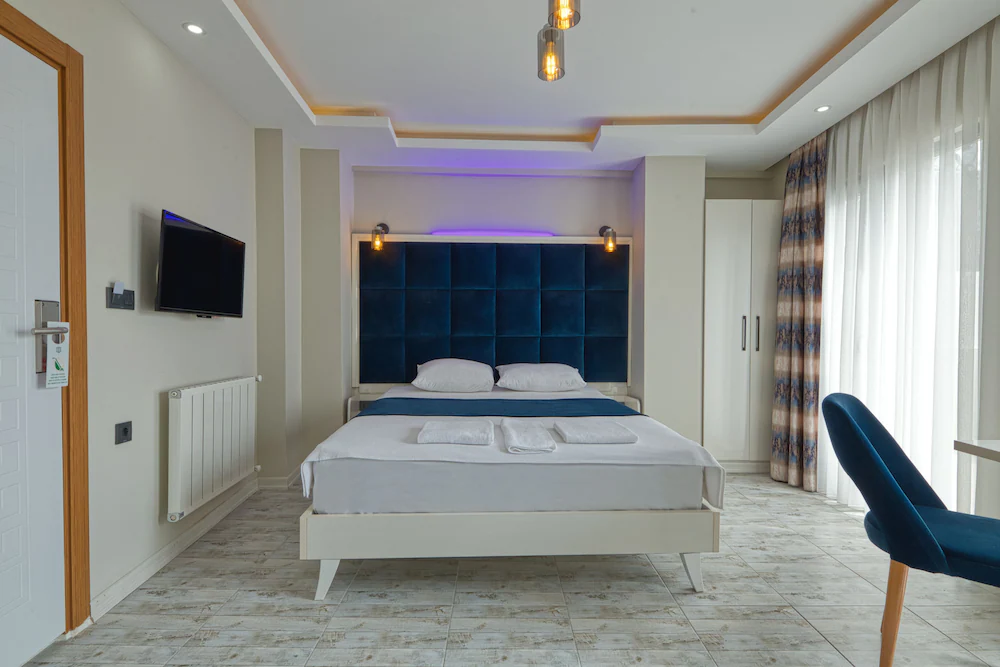 Galatagreenapple Hotel — 8