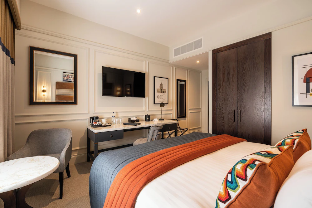 The Ebrington Hotel — 1
