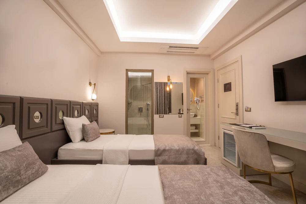 Muhtar Hotel — 3