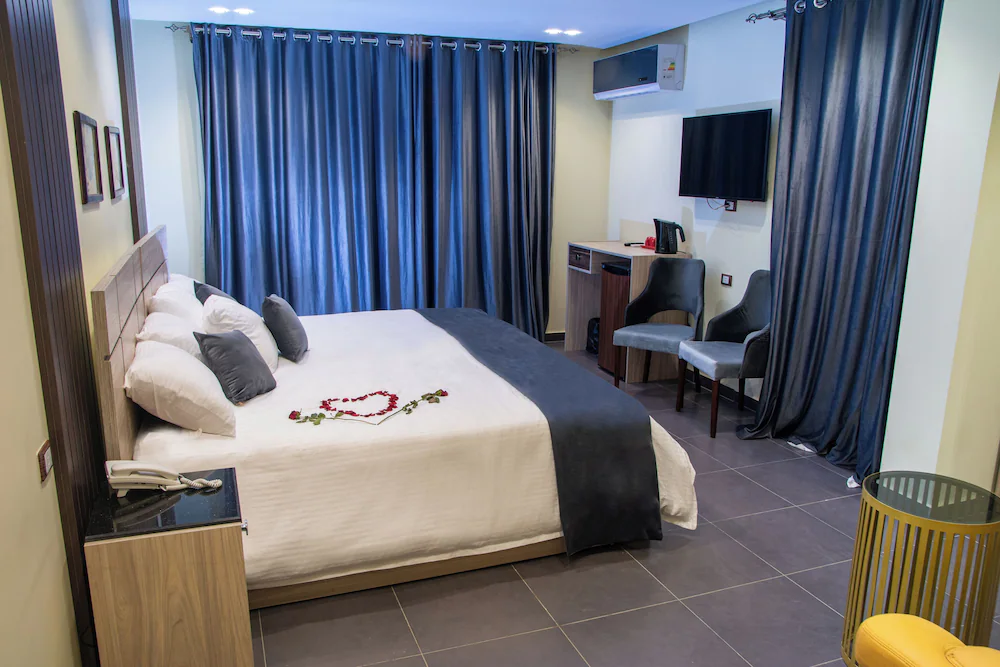 Brother Sphinx Inn — 2