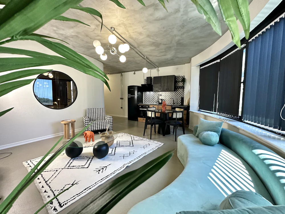 Hoft Cihangir — 4